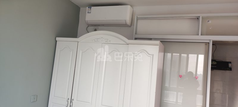 中星海兰苑282702卧室图2