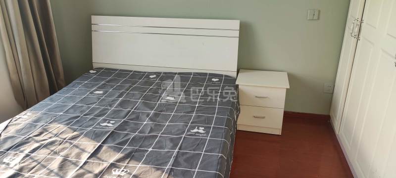 中星海兰苑282702卧室图0