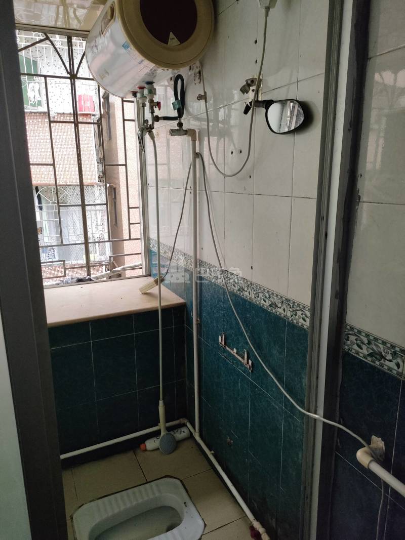 南山公安分局小区2837178卫生间图4