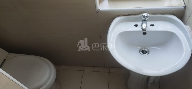 汇福家园泰丰里2842253卫生间图10