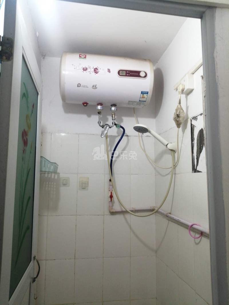 南龙苑2876955卫生间图5