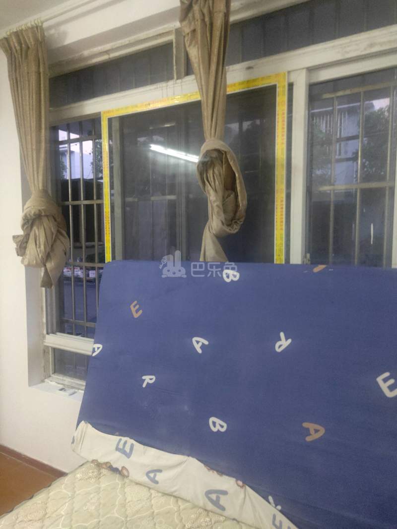 浏翔花苑（蕰北公路2371弄）2879217卧室图2