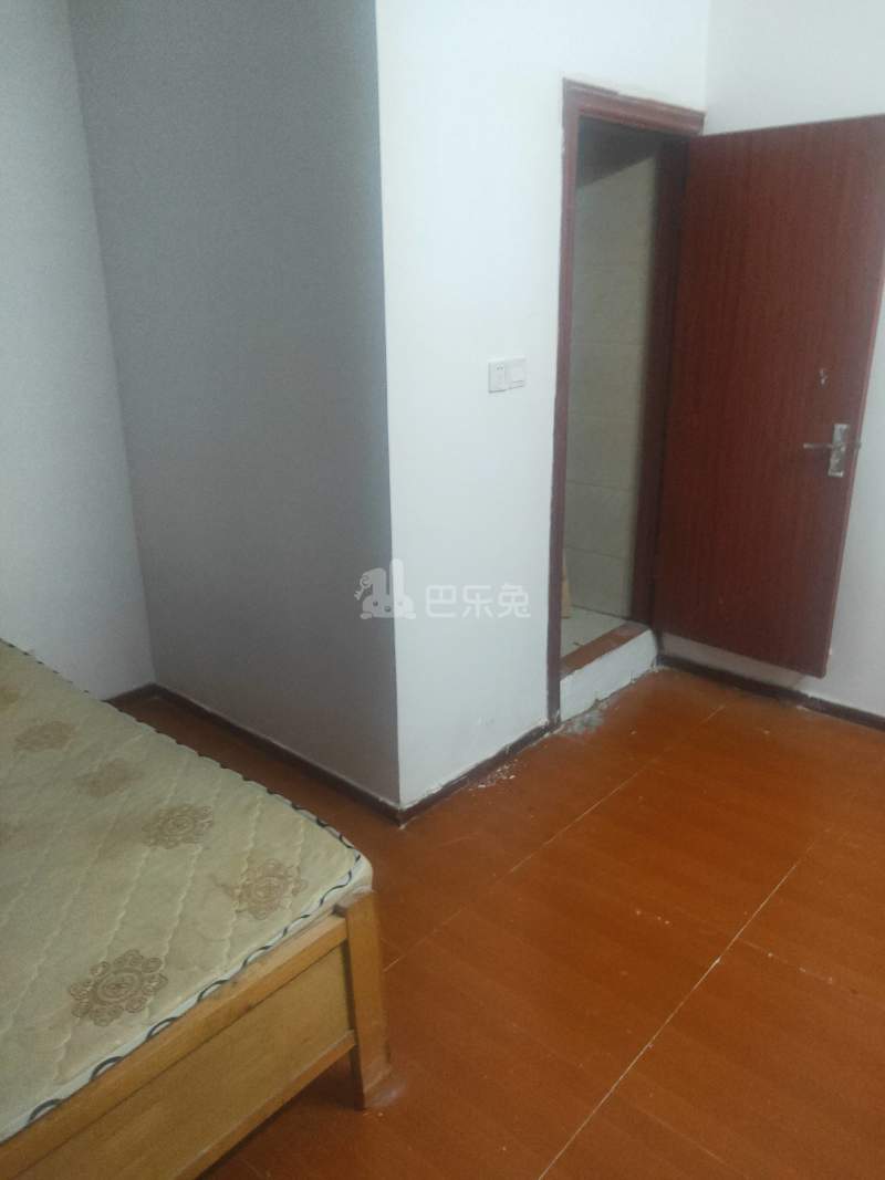 浏翔花苑（蕰北公路2371弄）2879217卧室图1