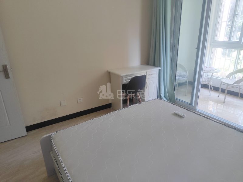 爱博七村2919051卧室图2