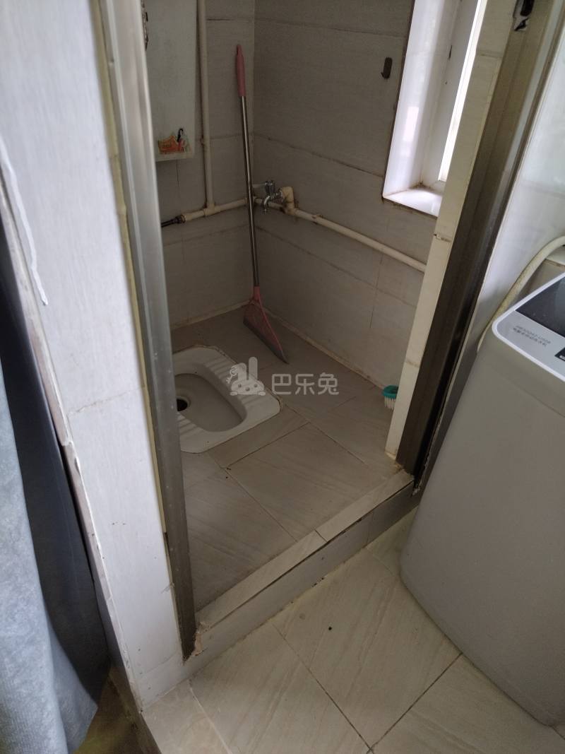 南油生活B区2935299卫生间图6