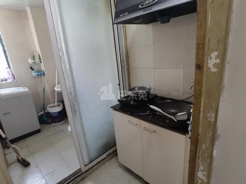 鹤鸣新苑一村989004厨房图8