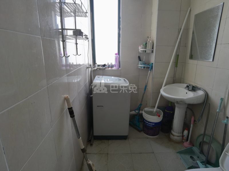 鹤鸣新苑一村989004卫生间图14