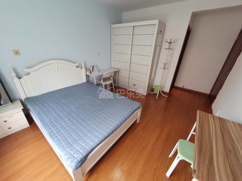 骏苑2期2996933卧室图3