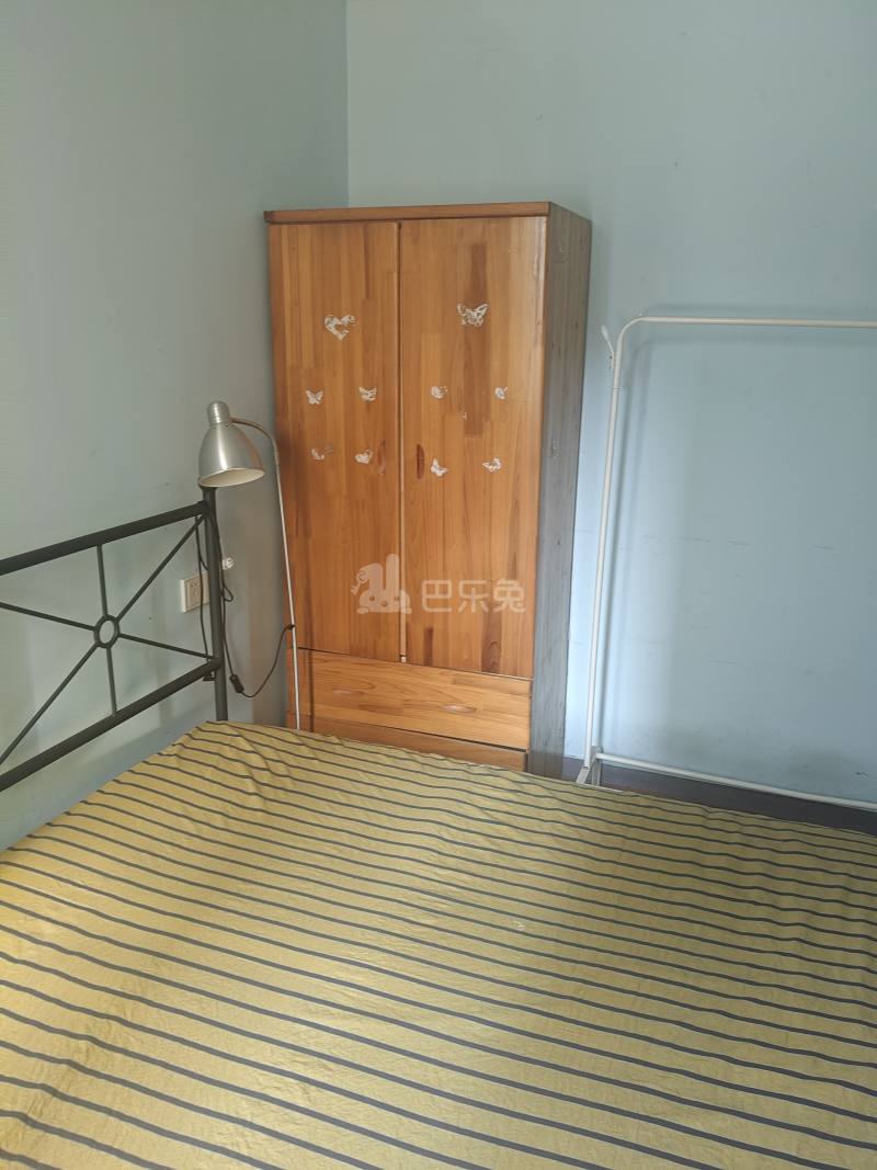 逸仙小区（虹口）2998006卧室图2