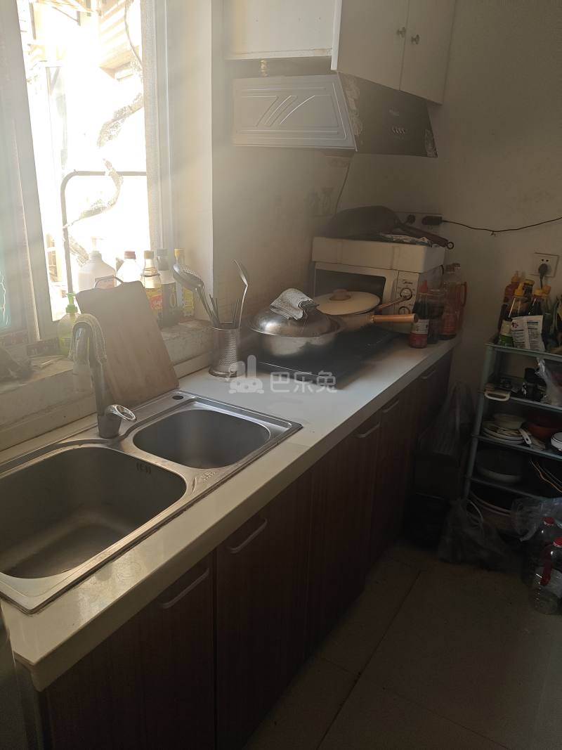 逸仙小区（虹口）2998006厨房图4