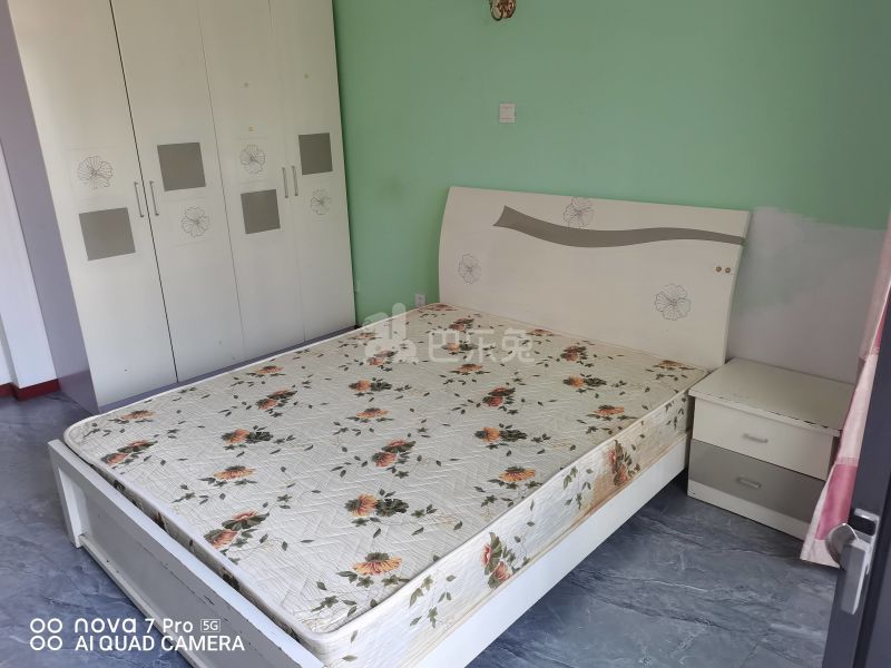 申城佳苑二期A块3039100卧室图2