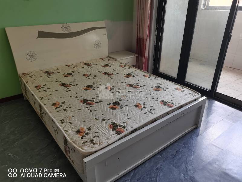 申城佳苑二期A块3039100卧室图1