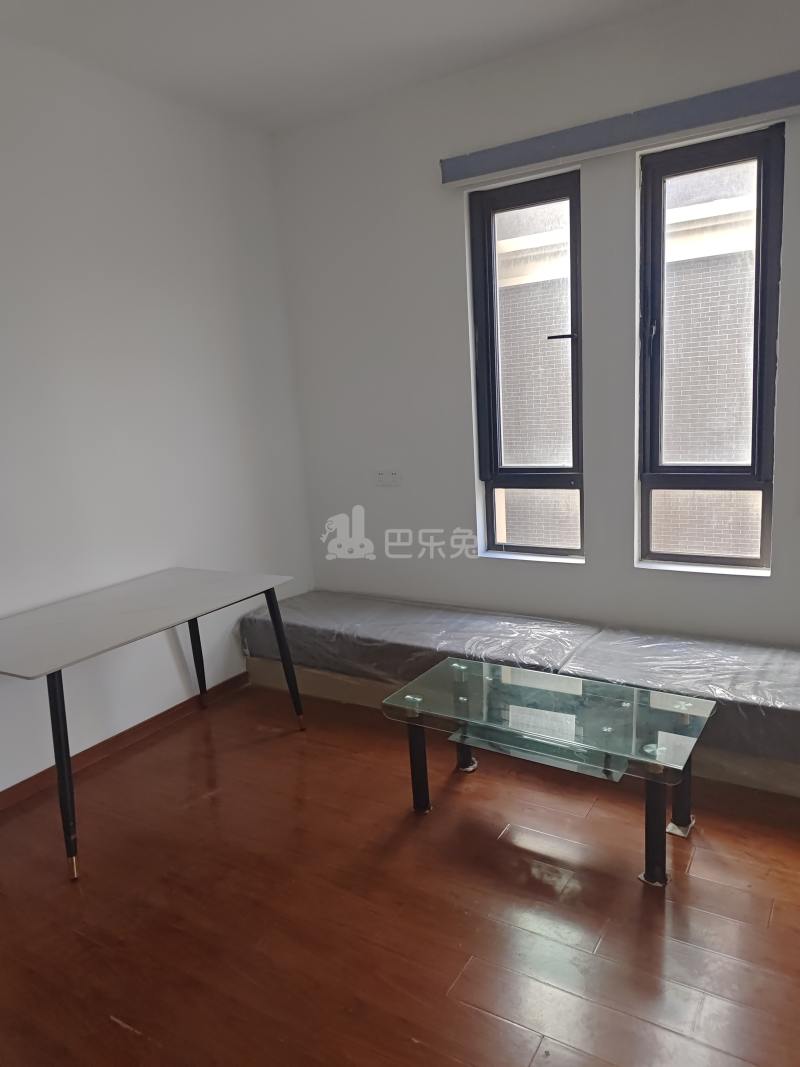 天和湖滨家园3047156客厅图4