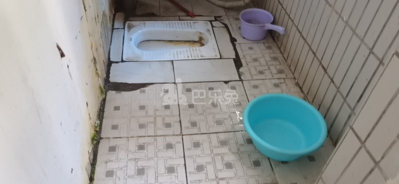 海王小区1526806卫生间图9