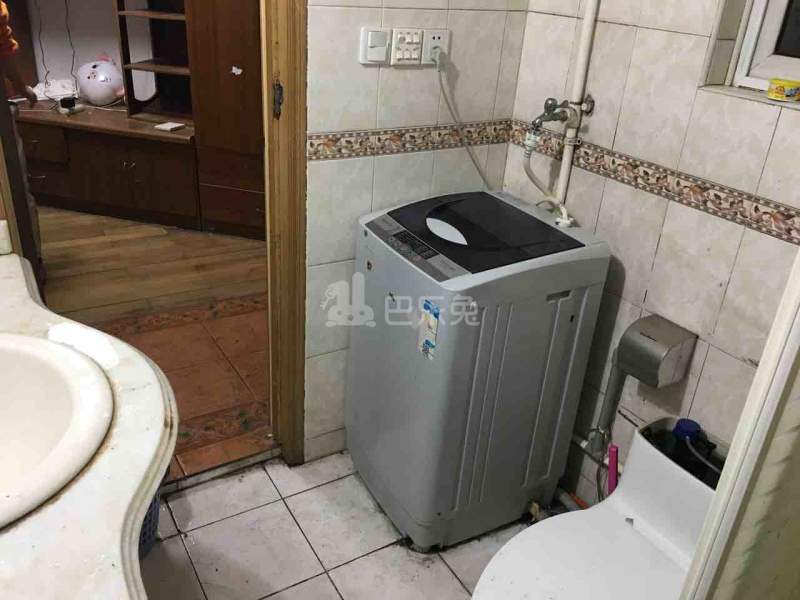 幸福第一公寓3077640卫生间图9