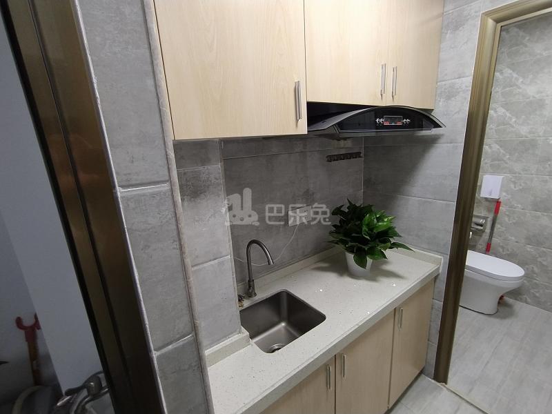 横岗旱塘三路15号3101332厨房图5
