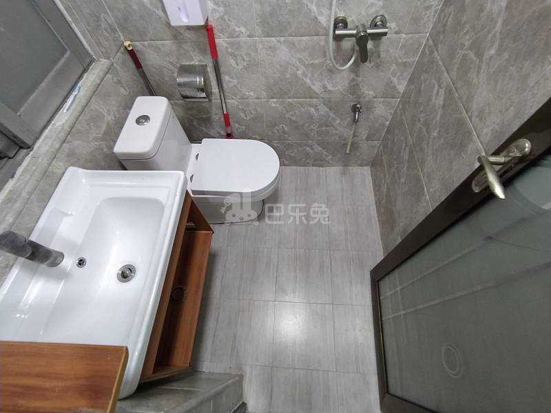 横岗旱塘三路15号3101332卫生间图6