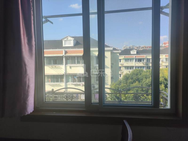 海桐小区3125601卧室窗户图31