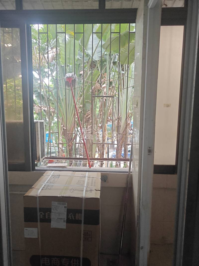 南油生活A区3155940卧室窗户图7