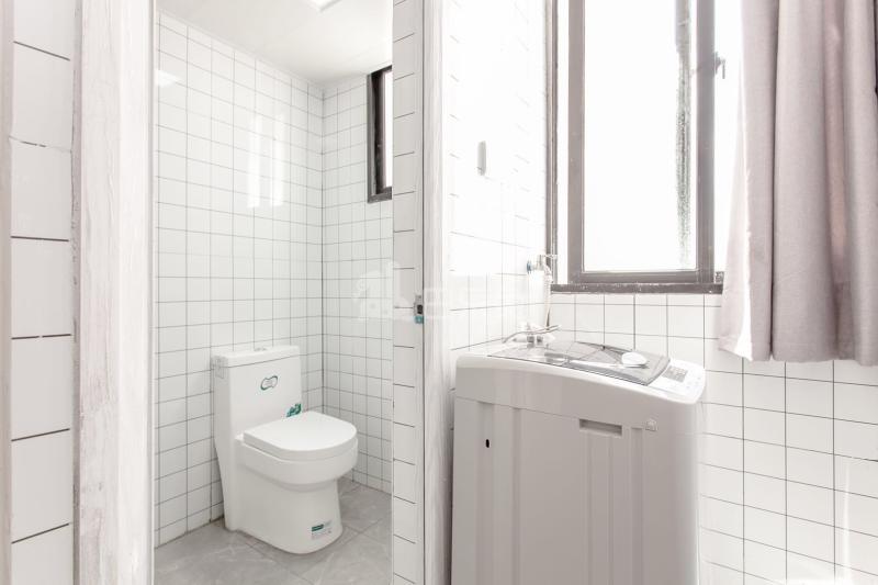 金地草莓社区（清湖二店）3224907卫生间图7