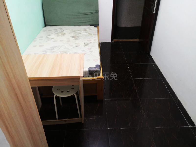 南油生活B区3237591卧室图3