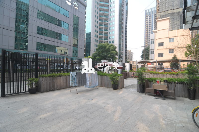 上海浦东_伊娜公寓_1室0厅1卫_公寓朝西_浦东大道1093弄7号-上海