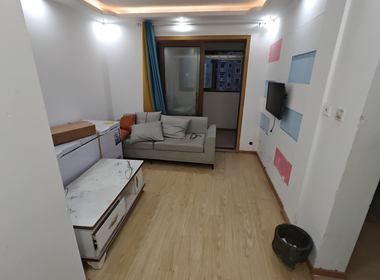 佘北家园瑞兰苑 3室1厅1卫