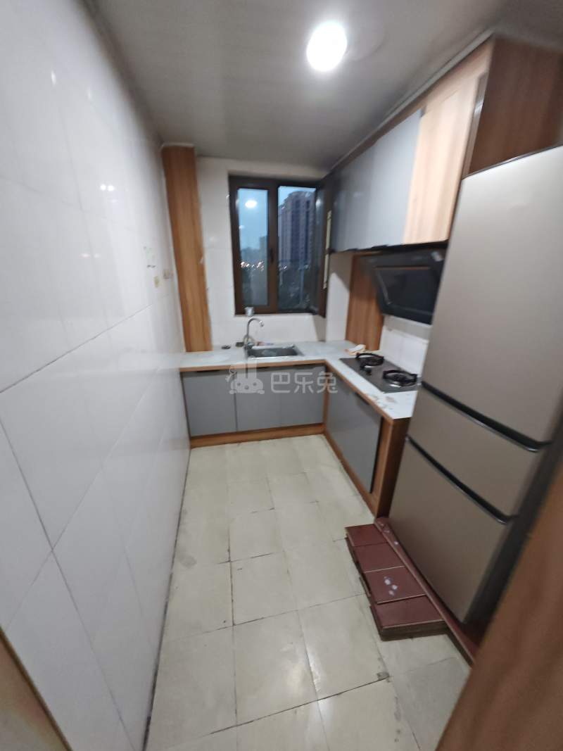 佘北家园瑞兰苑3435758厨房图4