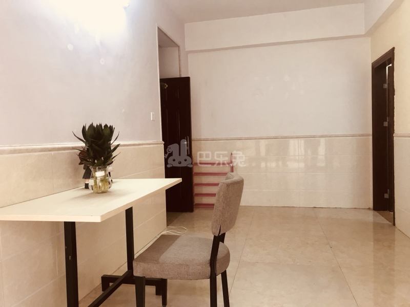 志业时尚公寓（墩背社区21栋）3449119客厅图6