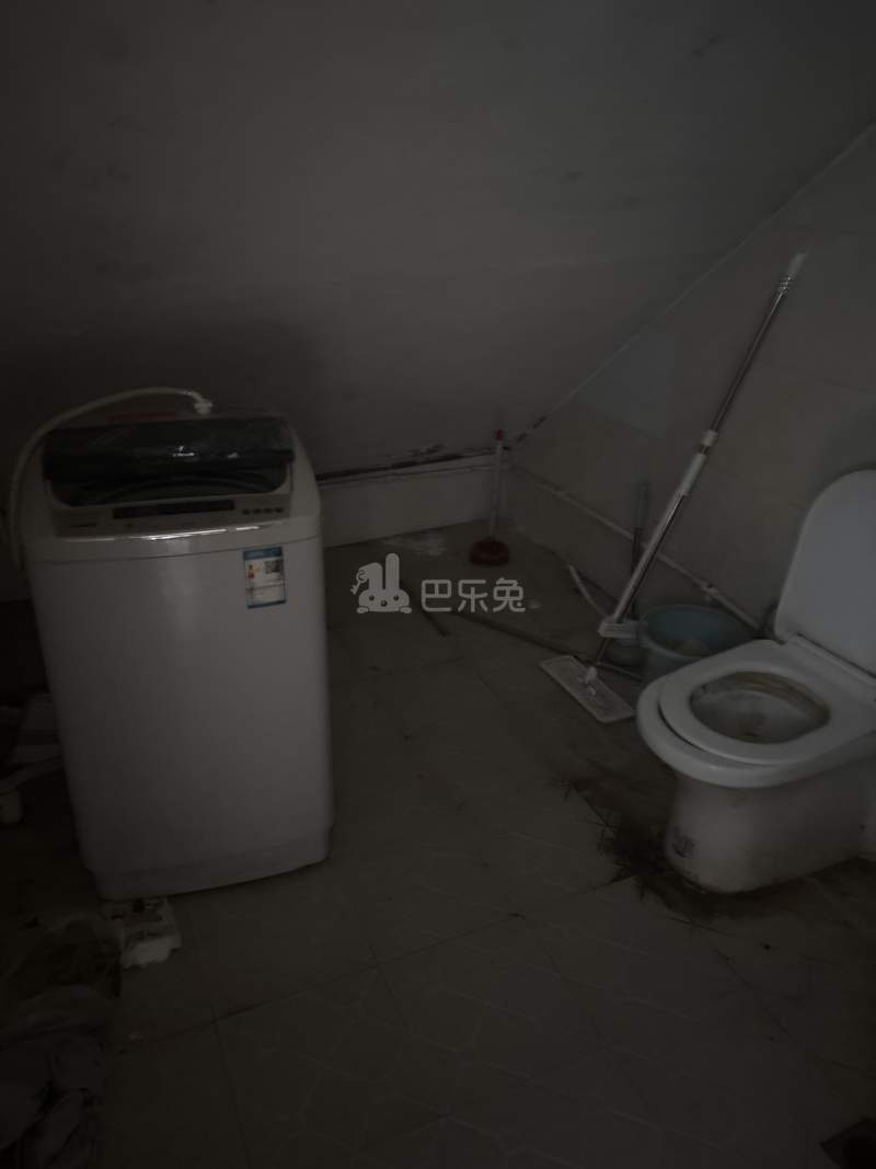 巷佳华苑1期13778905卫生间图9