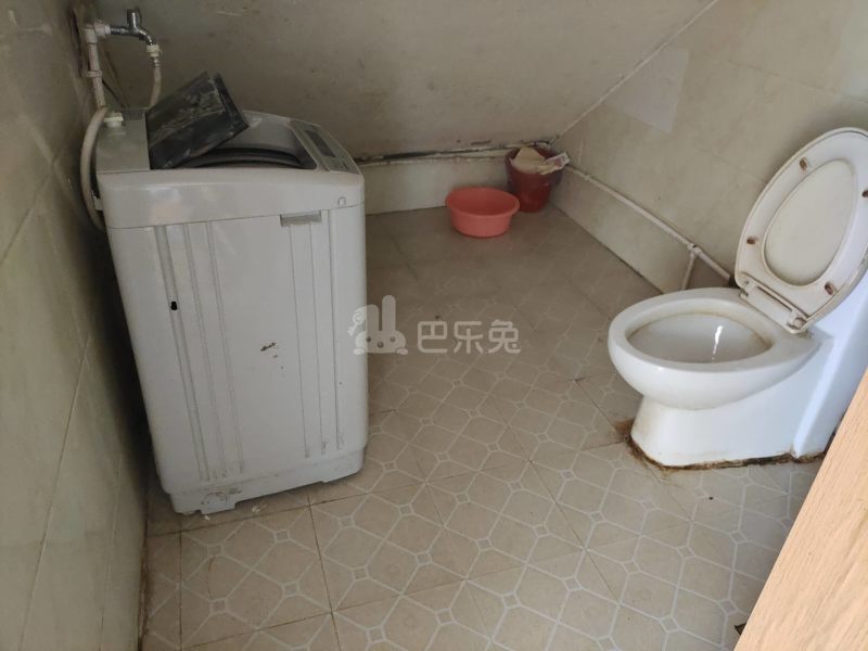 巷佳华苑1期13778905卫生间图13