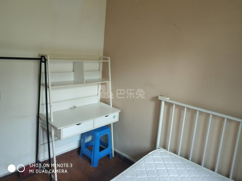 中环锦园3493875卧室图1