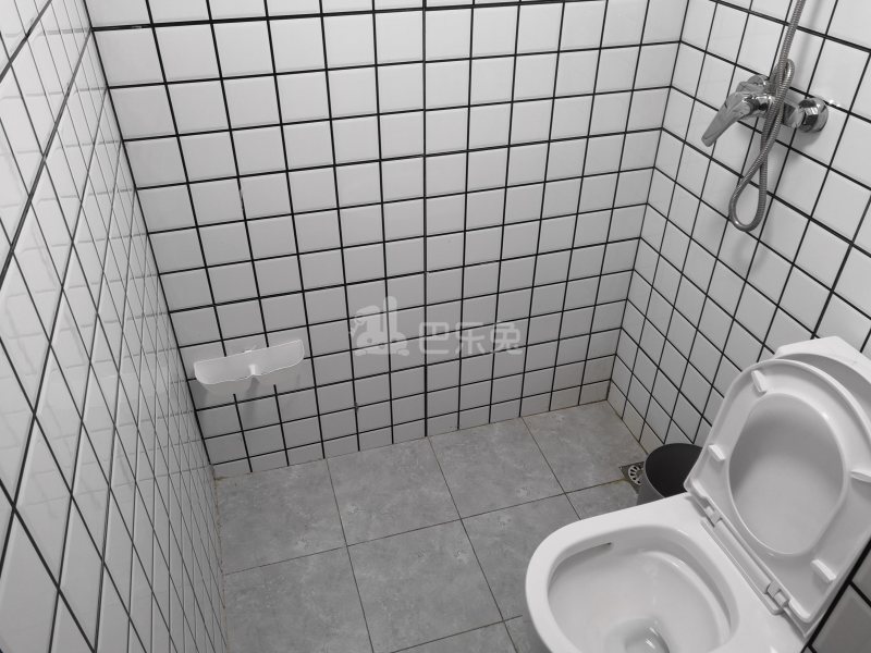 无砎公寓（常府街店）3555688卫生间图5