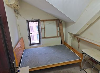 绿地海域苏河源 