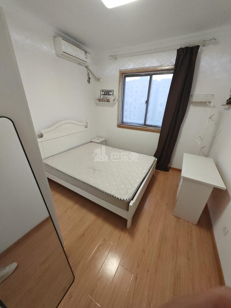 佘北家园竹青苑3584450卧室图3