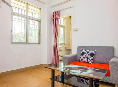 小屋公寓（25号） 2室1厅1卫