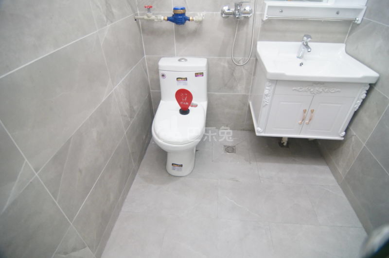 循宥公寓3649794卫生间图18