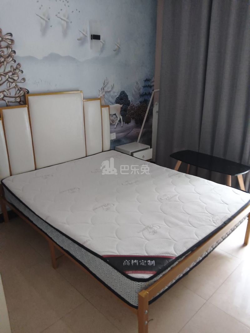 锦秋花园二期368841卧室图1