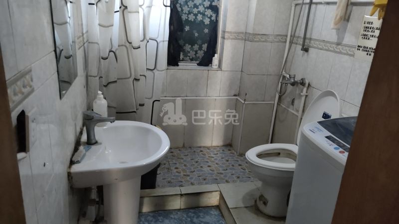 放鹤路2426号3766073卫生间图6