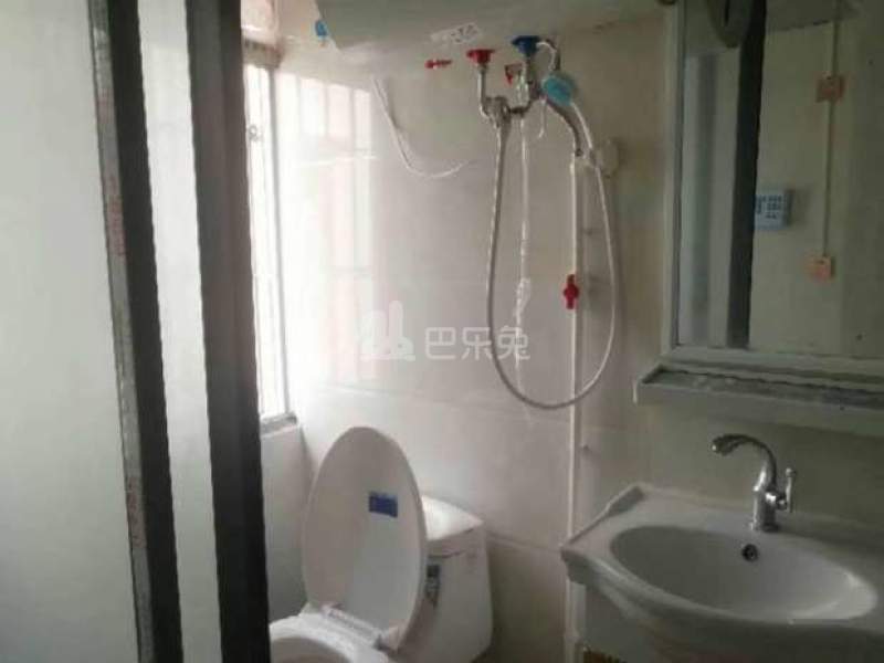 卧龙居公寓3862564卫生间图3