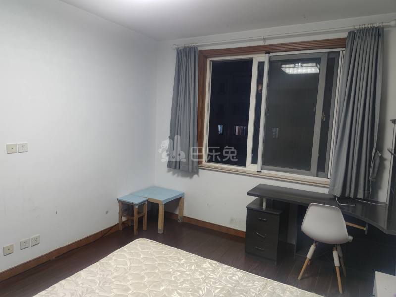 日月华庭3904601卧室图3