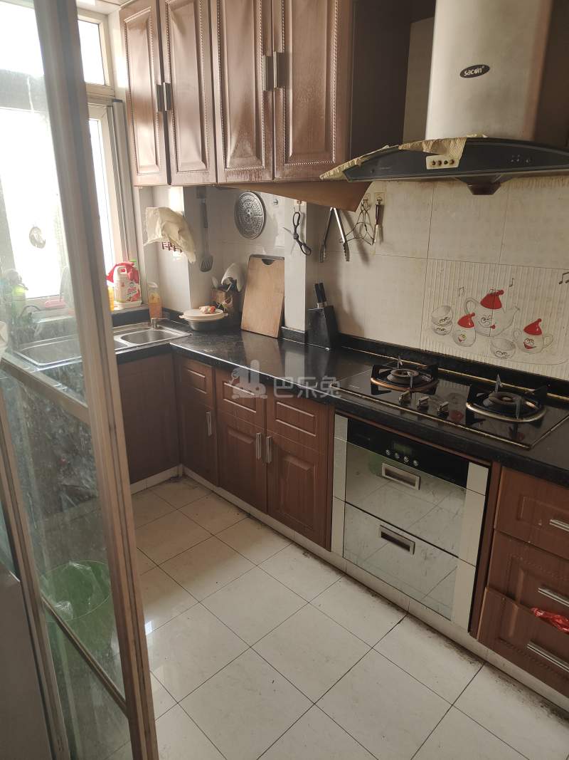 日月华庭3904601厨房图8