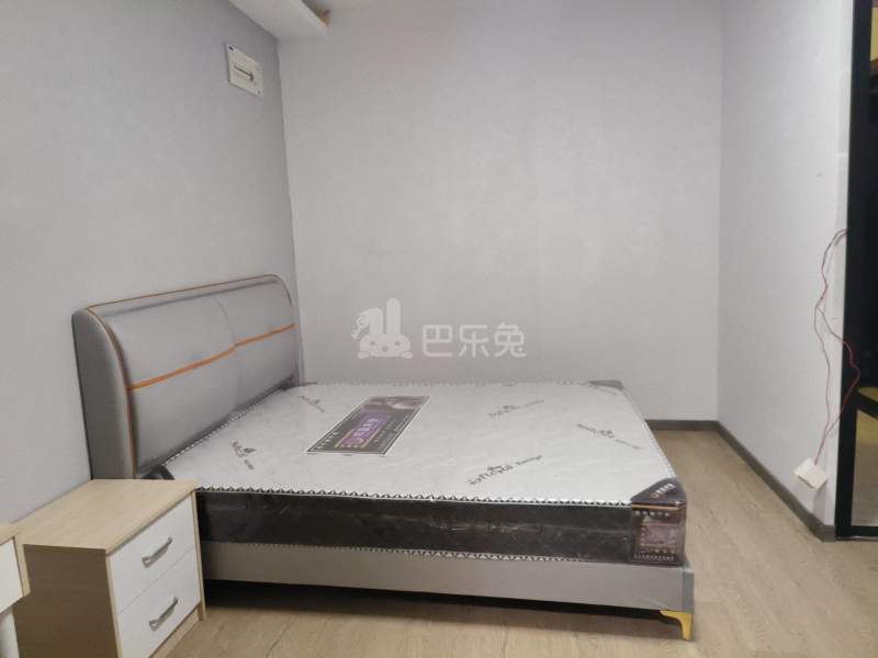 繁荣华庭3913272卧室图2