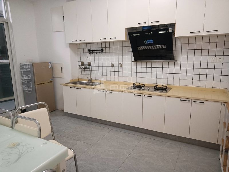 广兰名苑3931428厨房图5