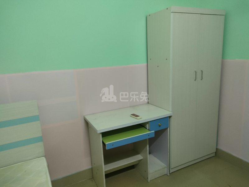 平安公寓（镇北大街一巷8号）4031274卧室图4