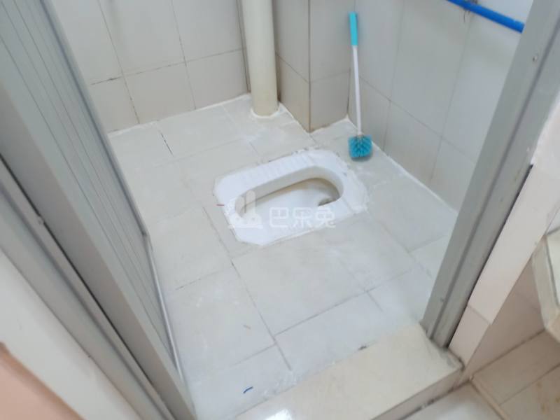 车陂大塘街五巷6号-车陂村4086306卫生间图6