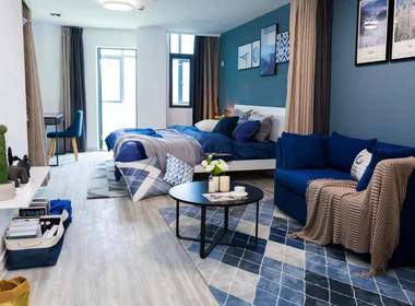 佳寓（东湖公园店） 1室0厅1卫