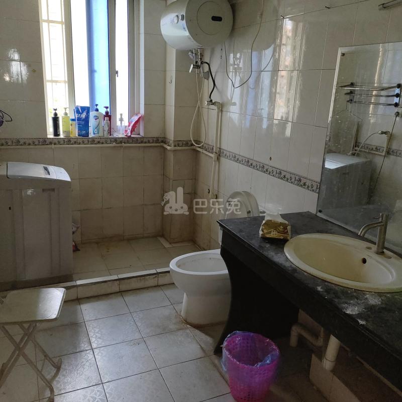 玉兰三村4166844卫生间图15