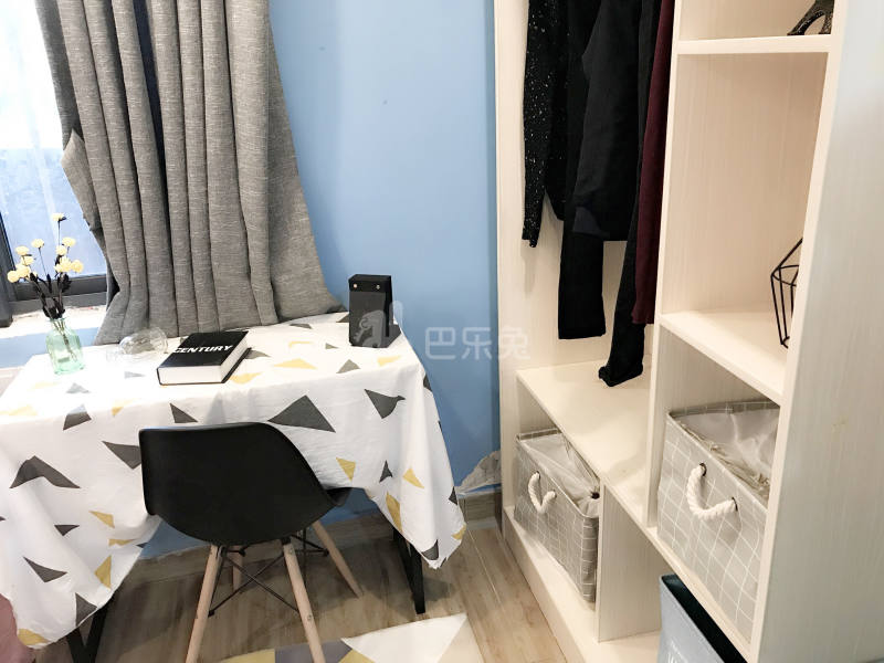 E+青年公寓（朝天宫店）4173387卧室图2