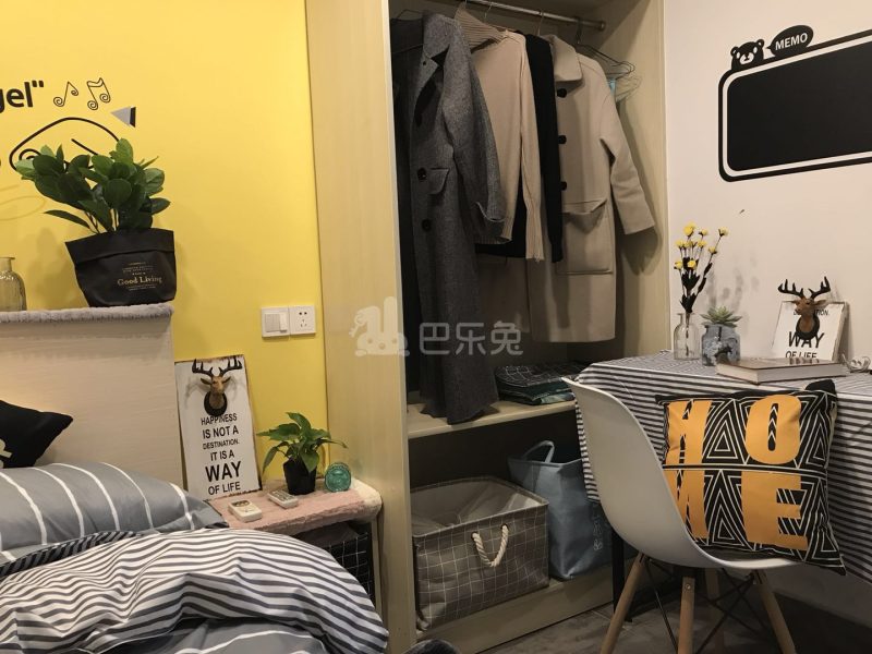 E+青年公寓（朝天宫店）4173528卧室图3